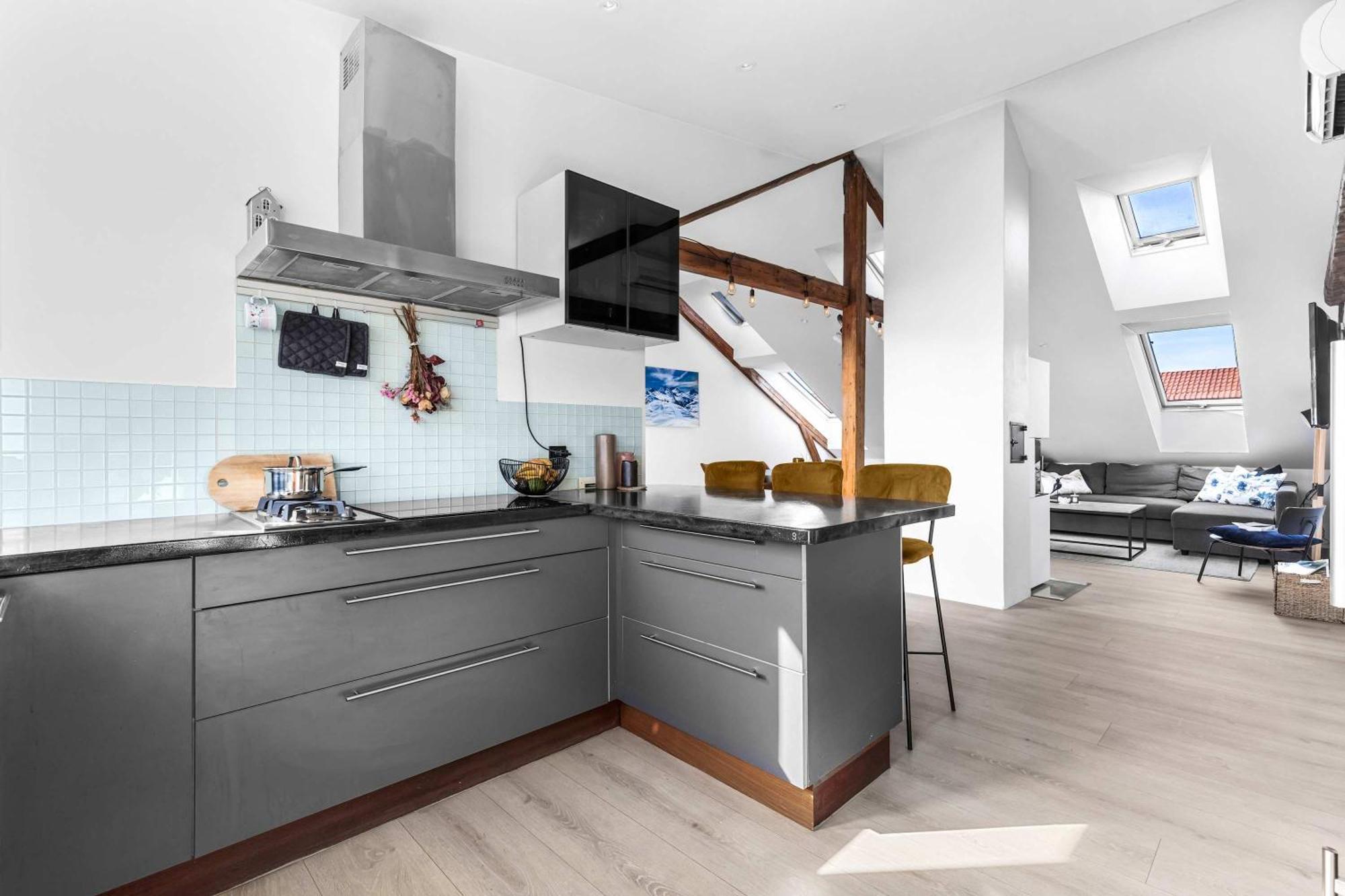 Dinbnb L Penthouse L Two Bath L Bathtub L Self Check-in Apartamento *